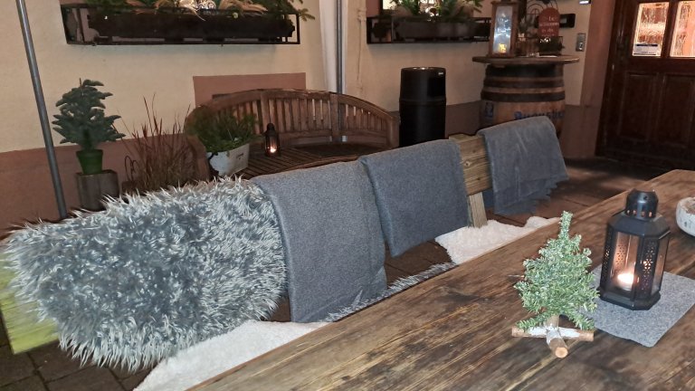 Grossansicht in neuem Fenster: Gasthof zur Post Winterlounge Grossansicht in neuem Fenster: Gasthof zur Post Winterlounge